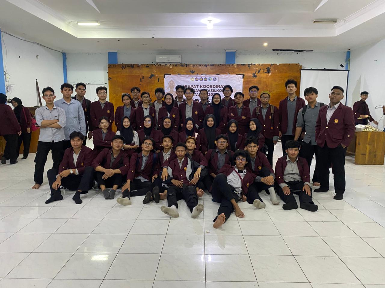 Rapat Kedua